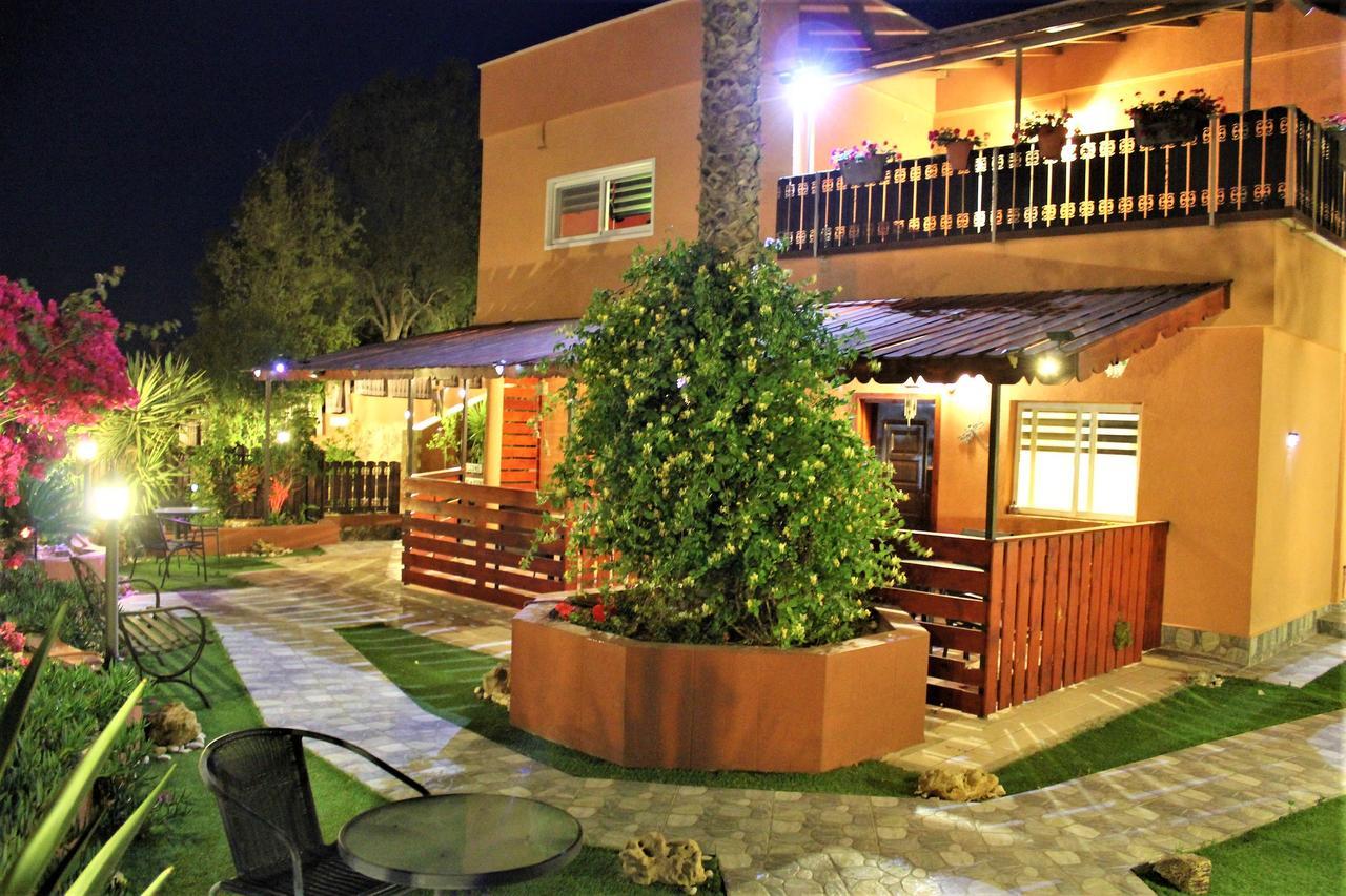 Dead Sea Sun Guest House Арад Екстер'єр фото